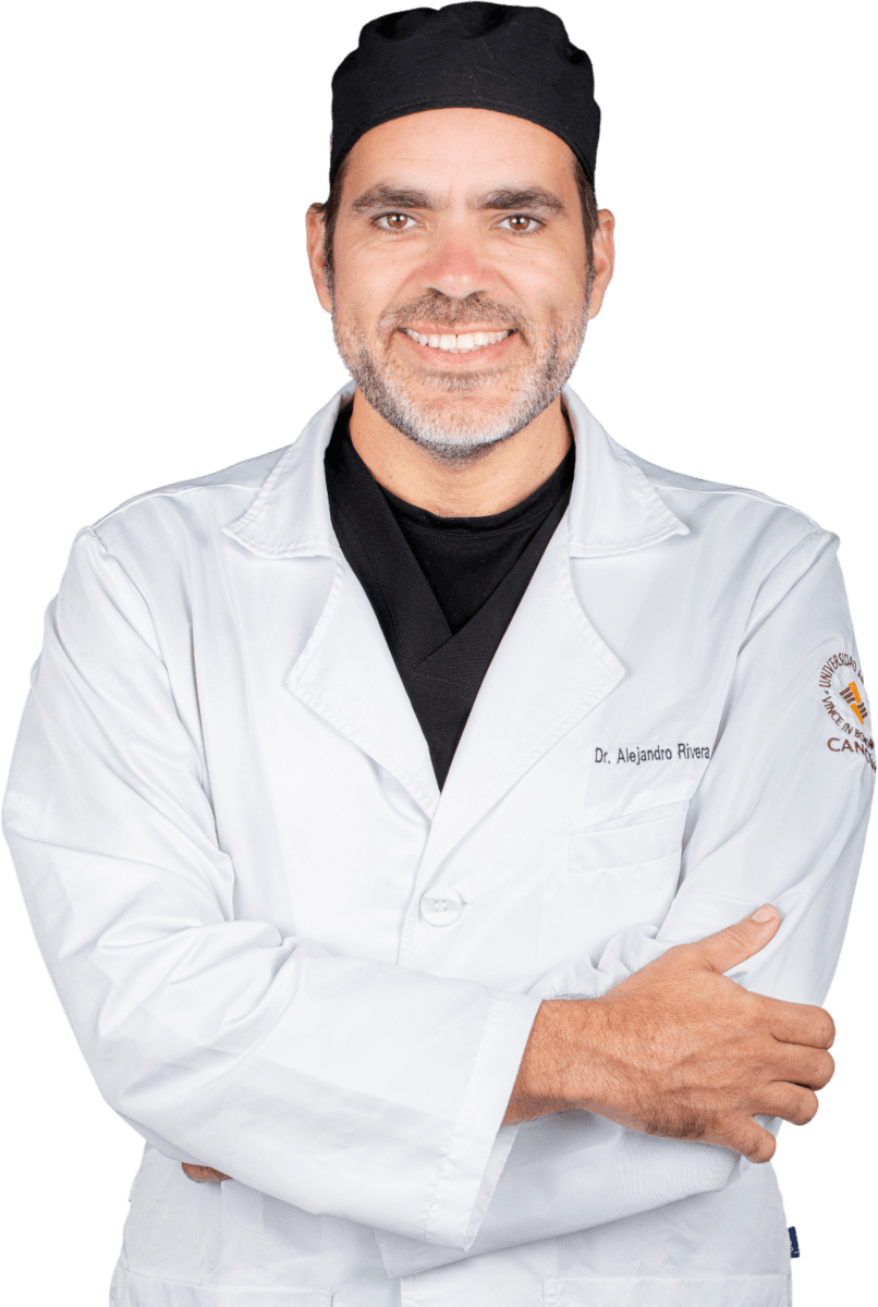 headshot-dr-alejandro-rivera https://skydentalcancun.com/wp-content/uploads/2026/09/headshot-dr-alejandro-rivera.png